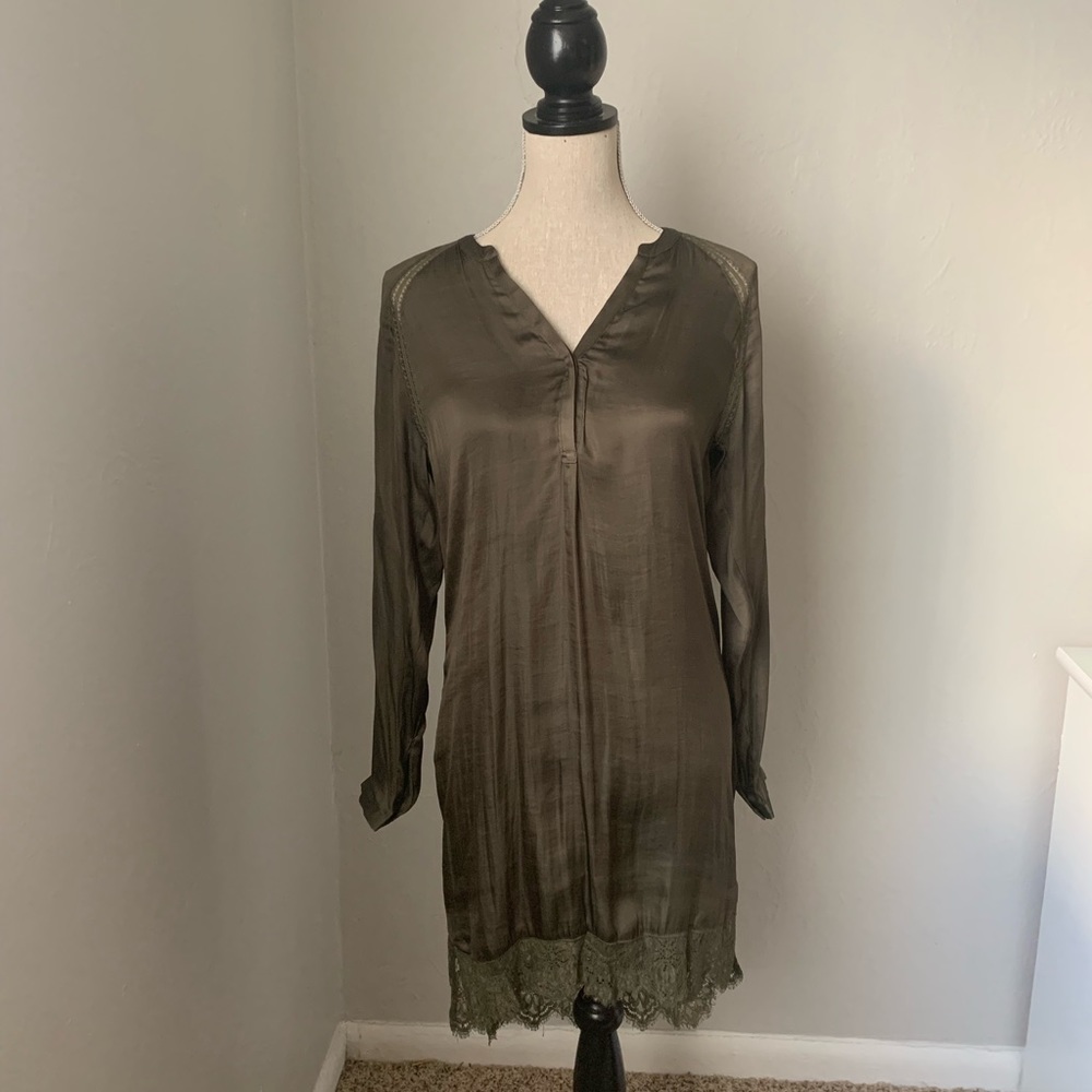 H&M olive green satin blend lace long sleeve shift dress size 4